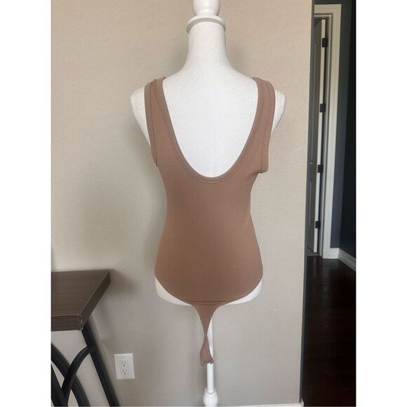 Set of 2 Abercrombie & Fitch Soft A&F Collection Medium Bodysuits White one shou - Picture 7 of 10